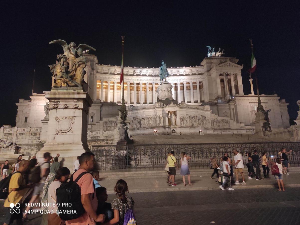 Top Apartment Roma 2 Bagian luar foto