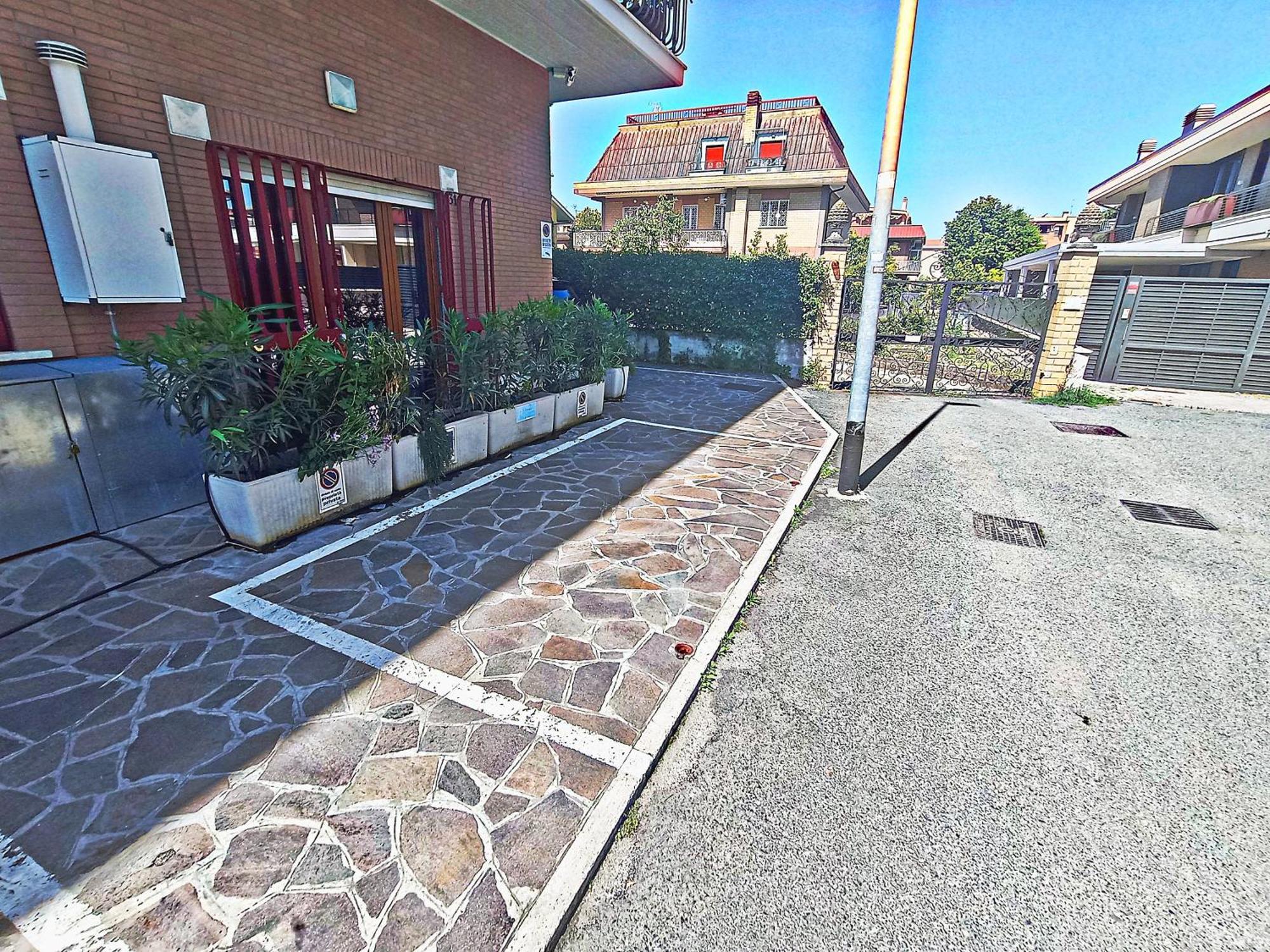 Top Apartment Roma 2 Bagian luar foto