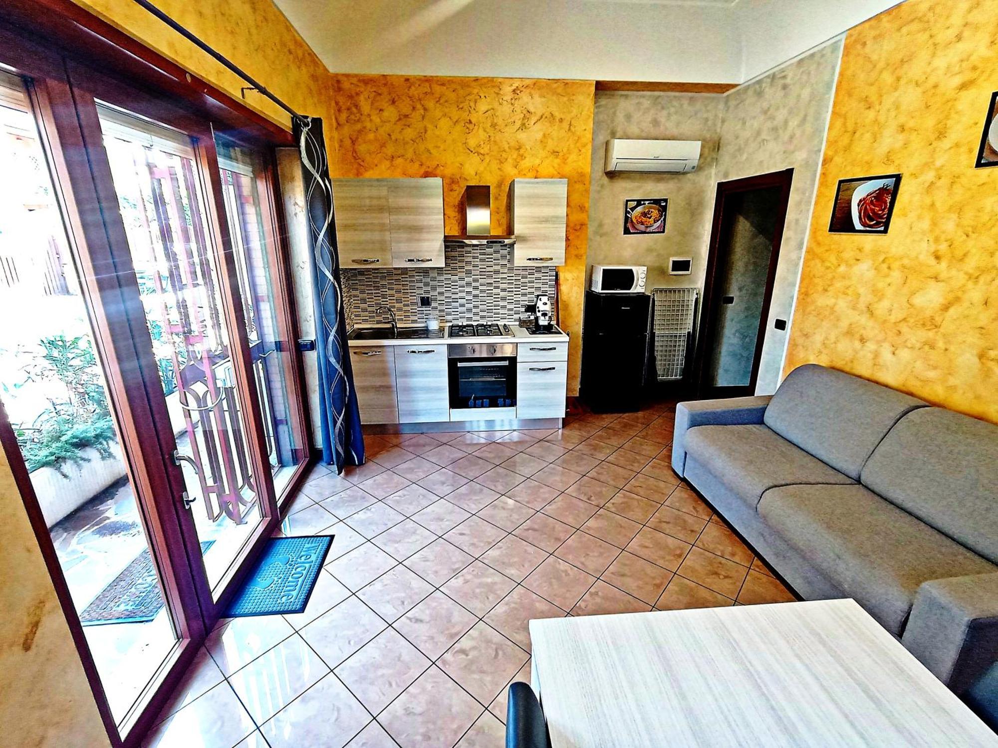 Top Apartment Roma 2 Bagian luar foto